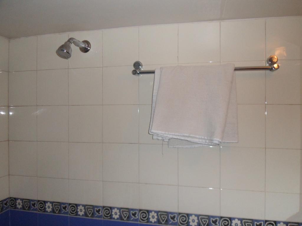 Hotel Dudawat Ahmedabad Room photo